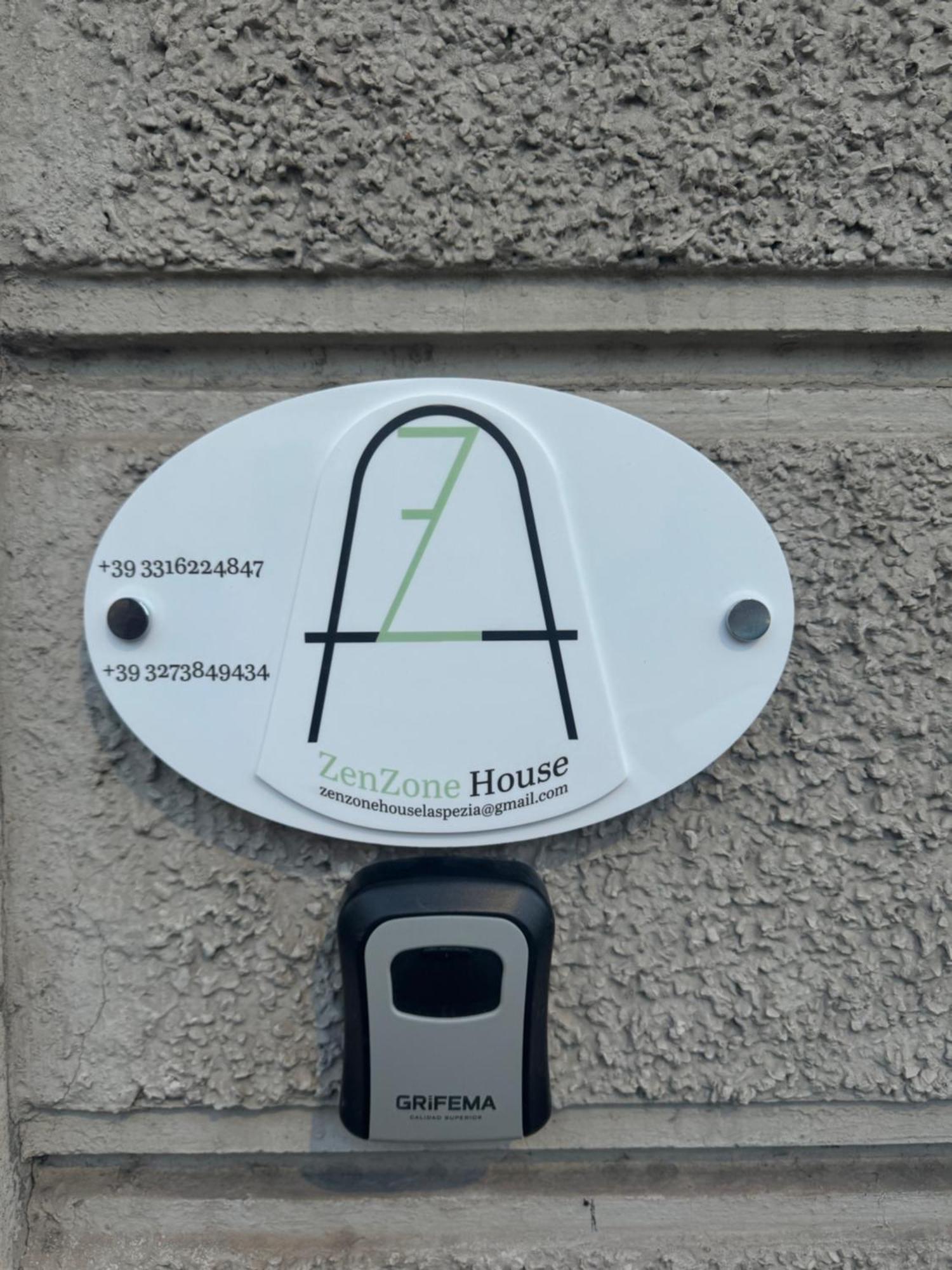 Zenzone House Lägenhet La Spezia Exteriör bild